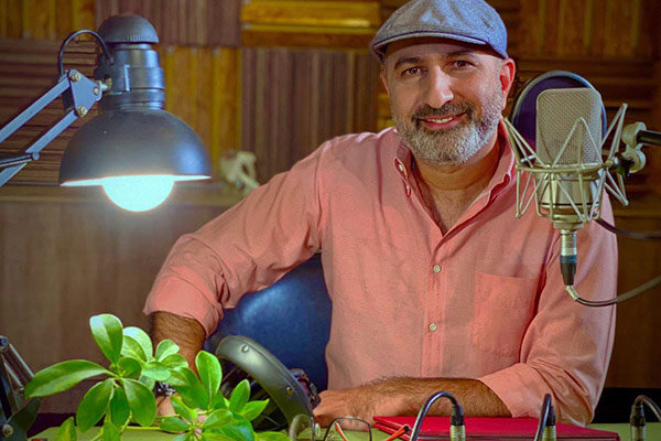 منصور ضابطیان «یلدای دو صفر» را اجرا می‌کند