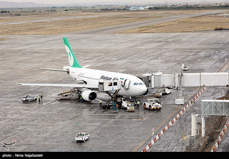 باز هم فرودگاه مشهد، باز هم ترکیدگی لاستیک هواپیما/ سازمان
هواپیمایی: فرودگاه مشهد گواهینامه فرودگاهی ندارد