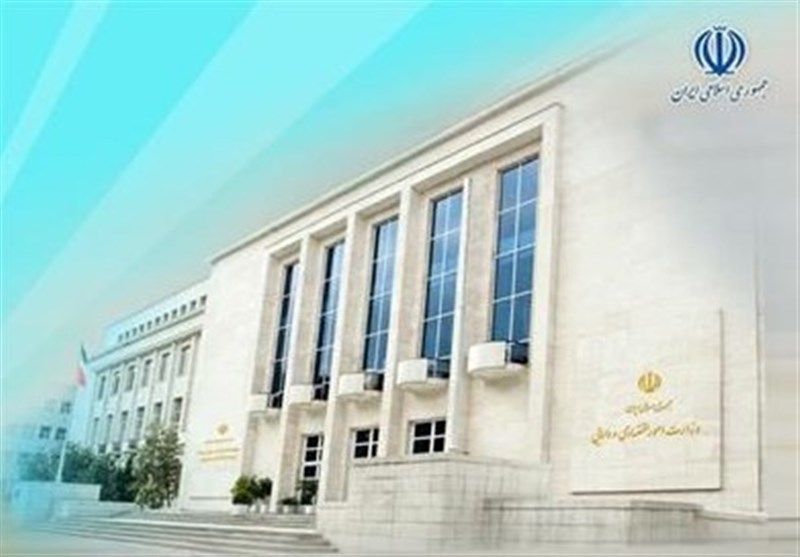 8200 میلیارد تومان اموال مازاد بانکها واگذار شد/ اضافه
برداشت تمام بانکهای دولتی به جز سپه کنترل شد