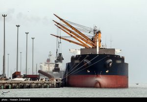 واردات 76 درصد کالای اساسی کشور از بندر امام
خمینی(ره)
