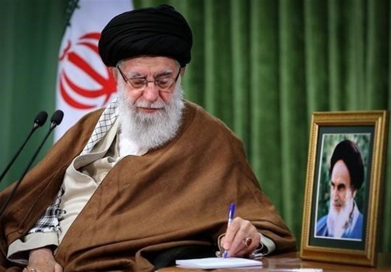 استفتاء از آیت‌الله خامنه‌ای؛ آیا انسان در حال مرگ می‌تواند
اموال خود را تقسیم کند؟