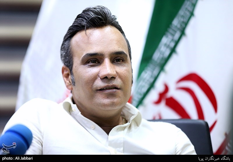 استقبال مخاطبان از بازگشت شهرام شکوهی / راز خداحافظی او چه
بود