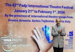 تئاتر پشتوانه سینما و سریال‌ها است