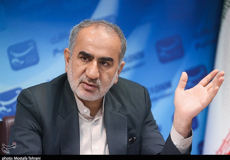تکذیب خبر احضار رئیس کل بانک مرکزی به مجلس/ با صرافان متخلف
قاطعانه برخورد شود