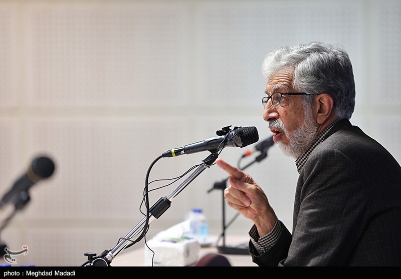 حداد عادل: بیش از یک میلیون نسخه خطی زبان فارسی در هند موجود است