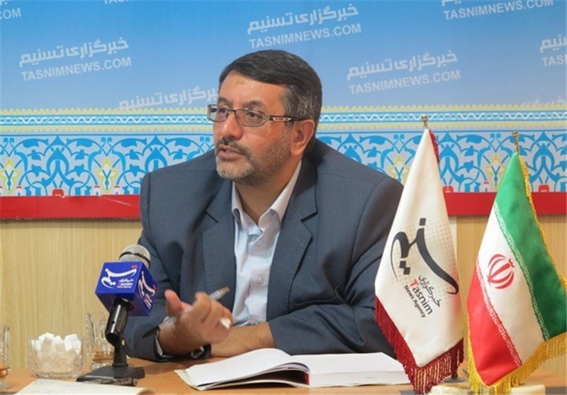 حقوق کم کارگر به نفع کارفرما نیست/ دستمزد پایین ماندگاری در
شغل را کاهش می‌دهد
