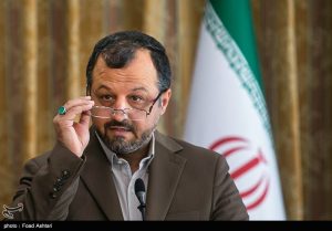 خاندوزی: بانک‌ها املاک تملک‌شده را به مالکان
برمی‌گردانند
