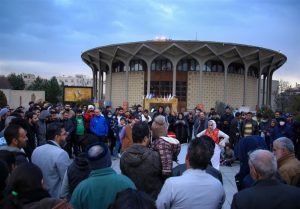 رکورد حضور مخاطبان در تئاتر شهر شکست / دو هزار تماشاگر در یک روز