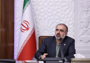سرپرست وزارت صمت: رکورد رشد تولید خودرو در سال 1402 / تأمین
ارز صنایع خودرو بدون هیچ وقفه‌ای ادامه دارد