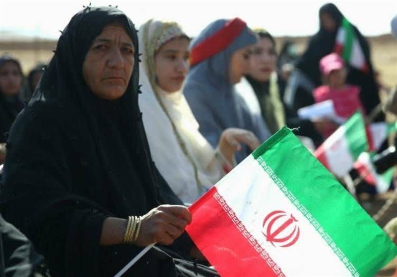 ضرورت آگاه کردن زنان در نسبت‌یابی با جریان گفتمان انقلاب
اسلامی