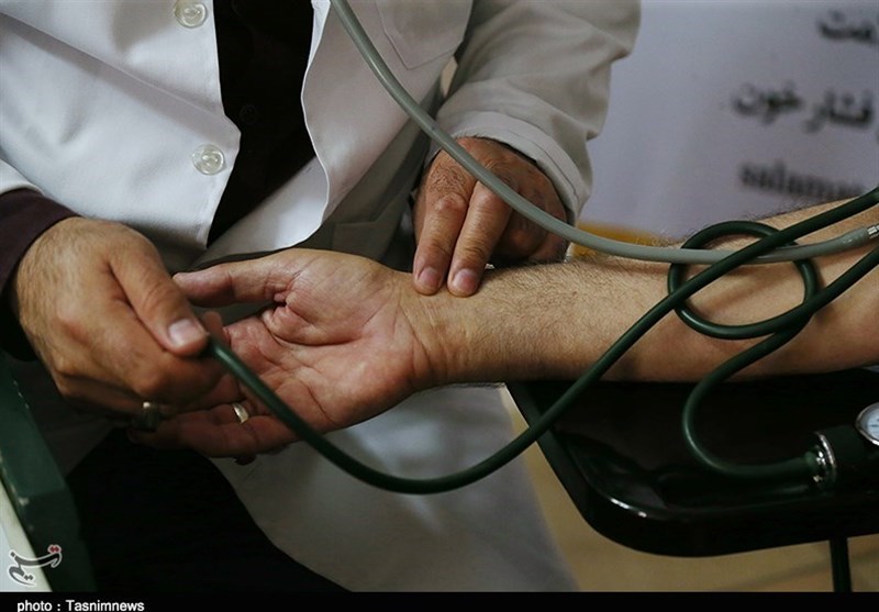 غربالگری فشار و قند خون ۴۵ میلیون ایرانی/ درمان مبتلایان پرفشاری خون و دیابت