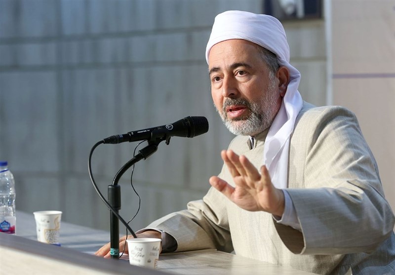 ماموستا کریمی: علمای ادیان توهین به قرآن را توهین به کتابهای
مقدس بدانند