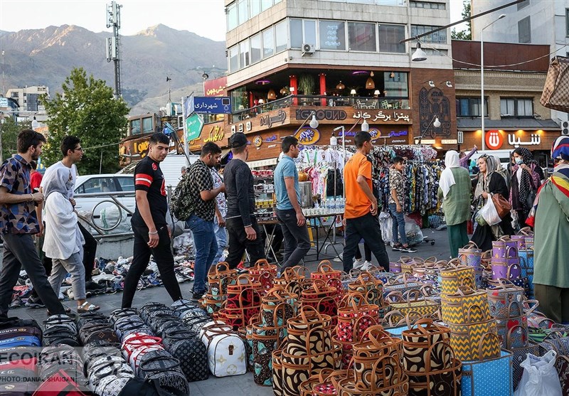 محل بازارچه دستفروشان در چهارراه ولی‌عصر(عج) مشخص شد