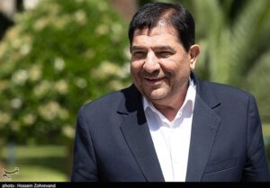 مخبر: همه باید به مجوزهای رسمی وزارت ارشاد احترام
بگذارند