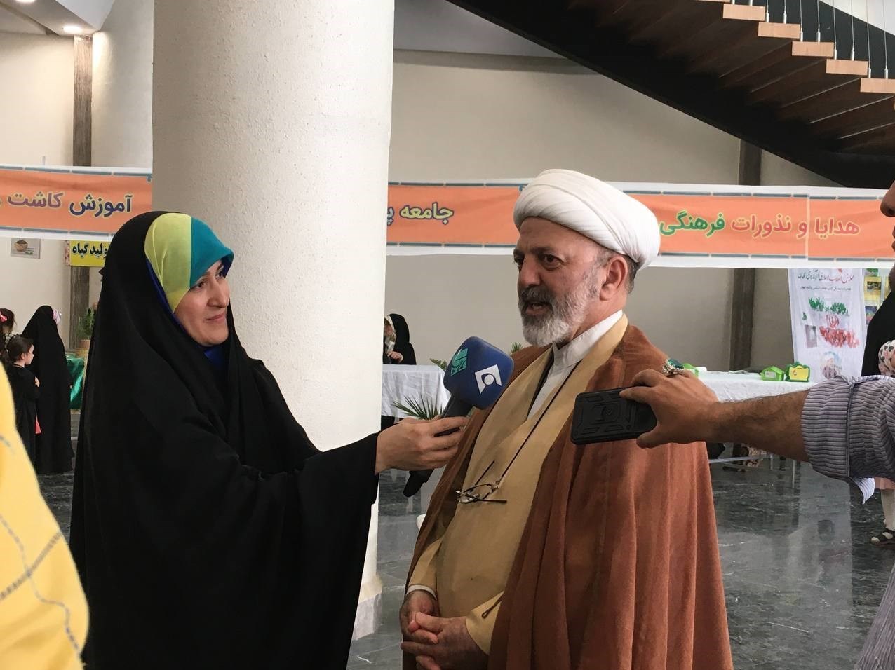 نخستین جشنواره فرهنگی هنری و پویش مردمی "نهال
انتظار" برگزار شد