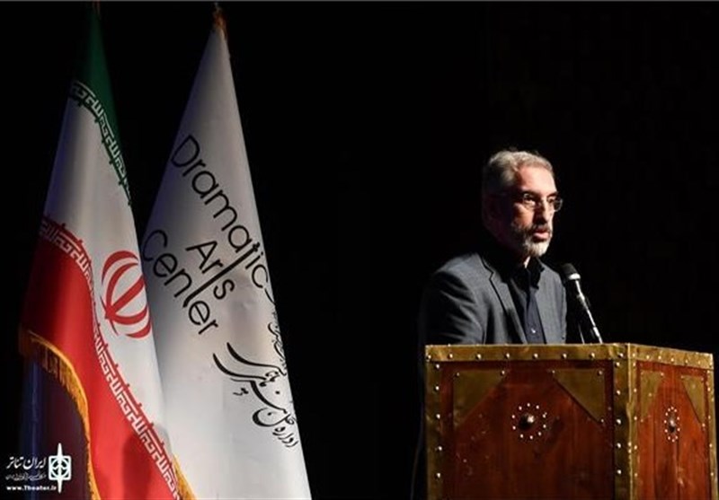 هنرمندان رویداد مباهله را نشانه‌ای برای احساس مسئولیت در
«جهاد تبیین» بدانند