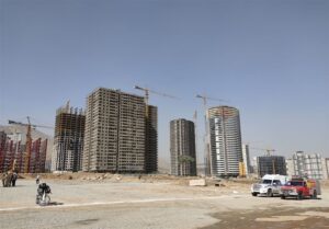ورود انبوه‌سازان سرعت ساخت نهضت ملی مسکن را افزایش
می‌دهد